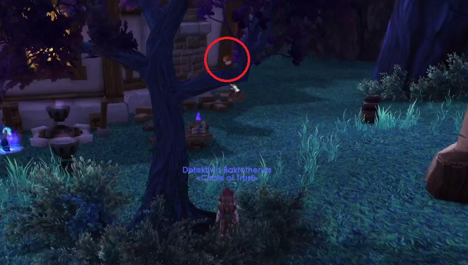 WoW-Guide: Entdecke Pepe in der Garnison auf einem Baum. Klicke ihn an, setze ihn auf deinen Kopf und starte dein Abenteuer mit Pepe!